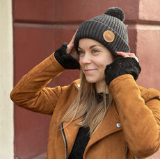 Unisex pipo sopii joustavuutensa ansiosta moneen päähän!